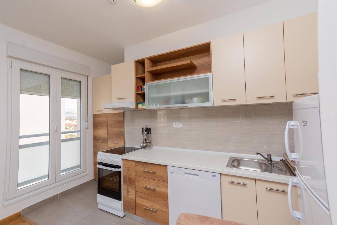 City Compass Apartment 2 Podgorica Zewnętrze zdjęcie