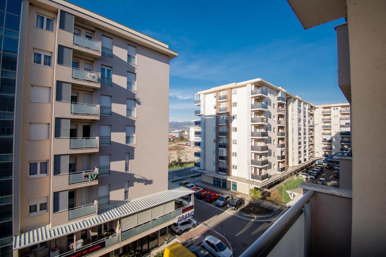 City Compass Apartment 2 Podgorica Zewnętrze zdjęcie